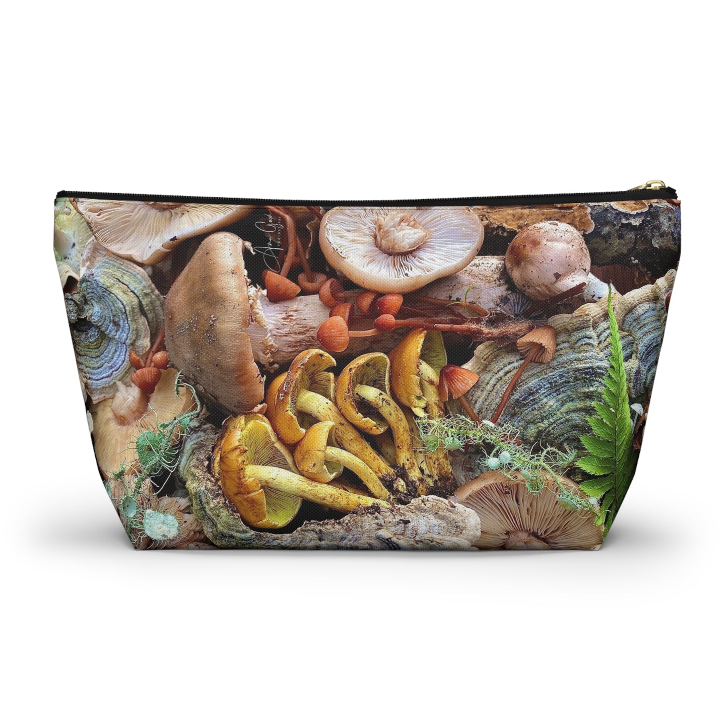 Accessory Pouch w T-bottom